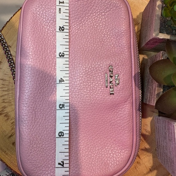 Coach Purple Crossbody Bag Pebbled Leather Chain Strap💜 - Picture 8 of 10